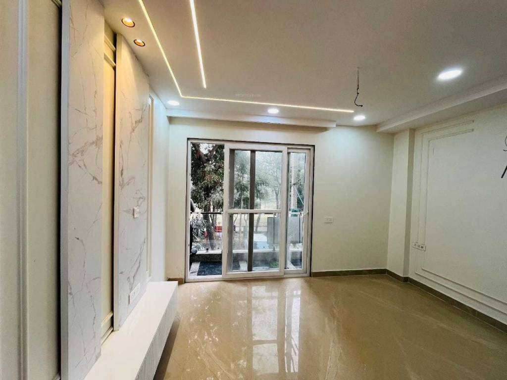  new builders floors Bedroom