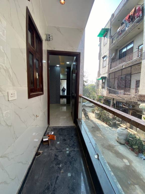  builders floors Lobby