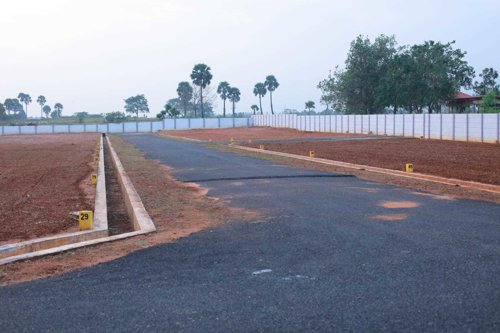  bluesky-avenue Internal Roads & Footpaths
