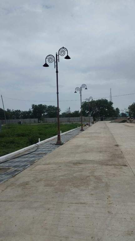  j b c homes 3 Internal Roads & Footpaths