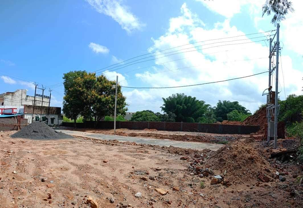  brijmohan nagar Plot
