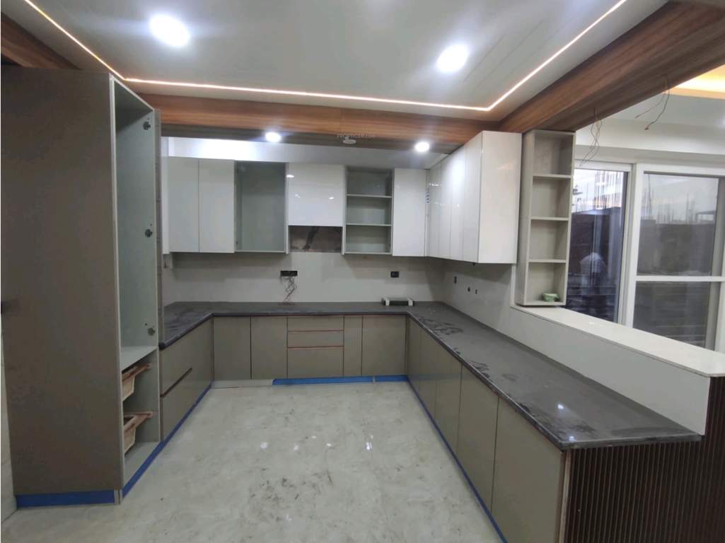  arenaa heights the ultima 107 Kitchen