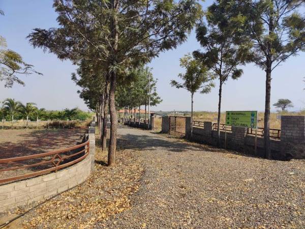  by-the-lake Internal Roads & Footpaths