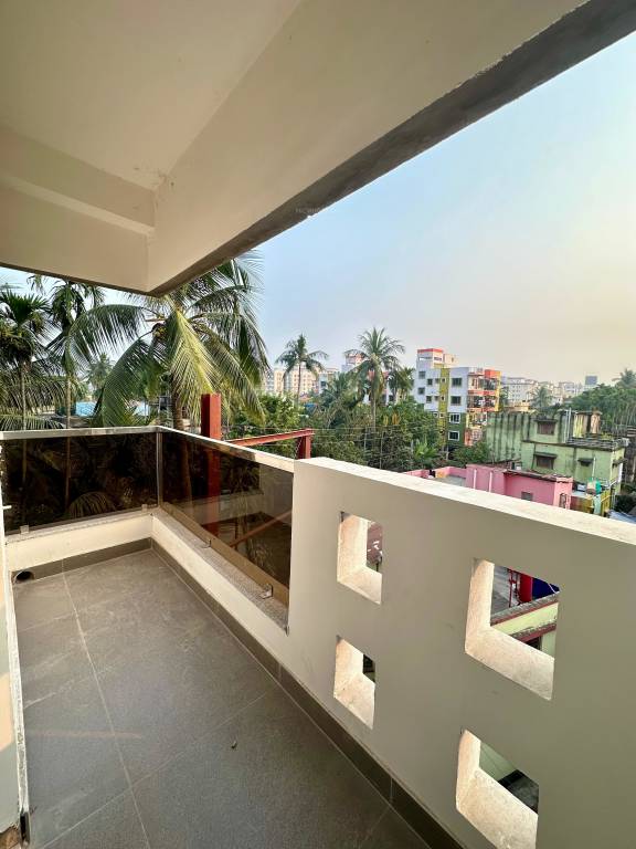  antarik apartment Balcony