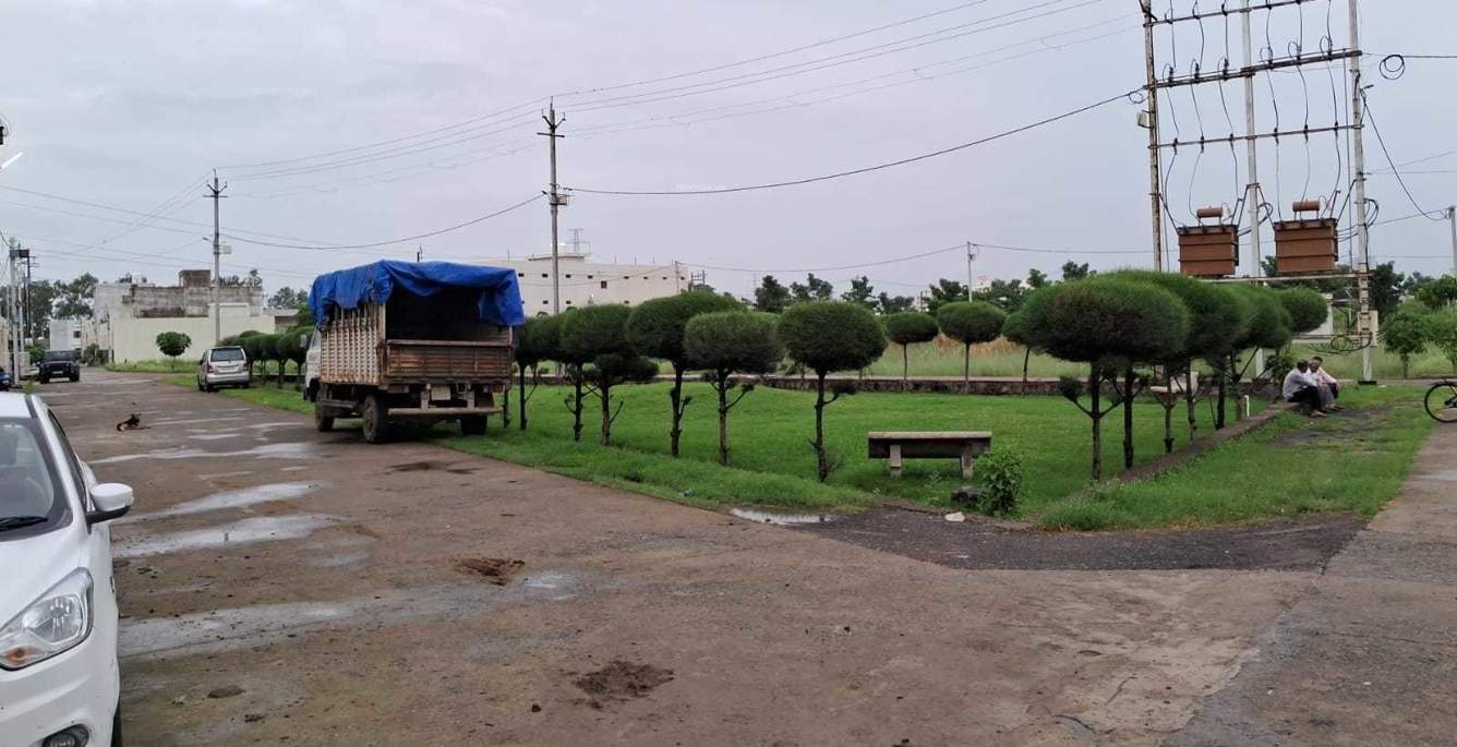  nakshta nagar phase 2 Plot