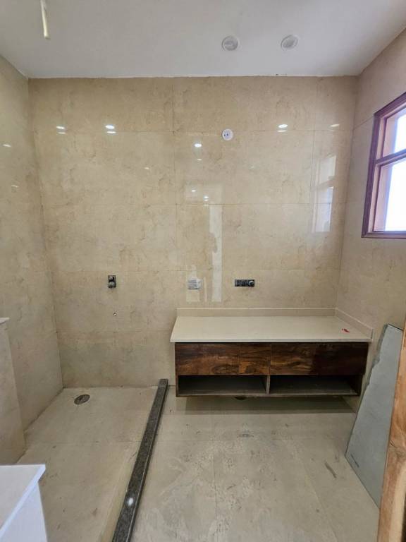  titanium floors Bathroom