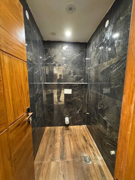 Bathroom diamond-floors Bathroom