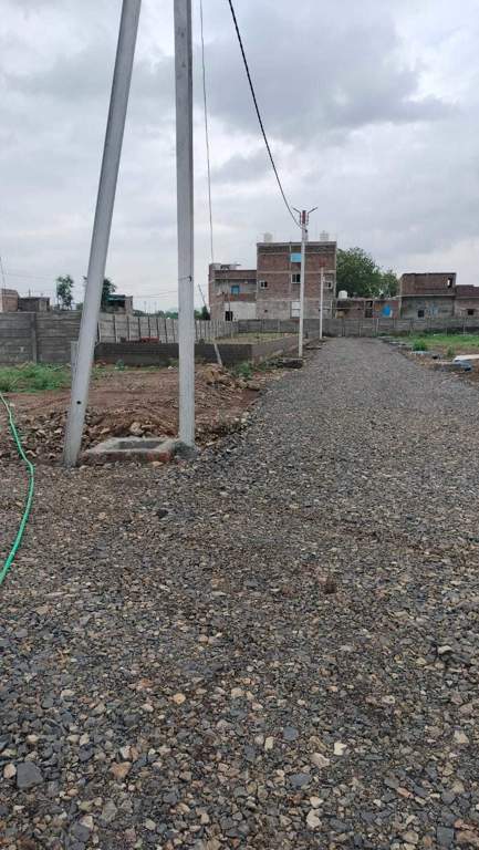  harshita vihar Plot