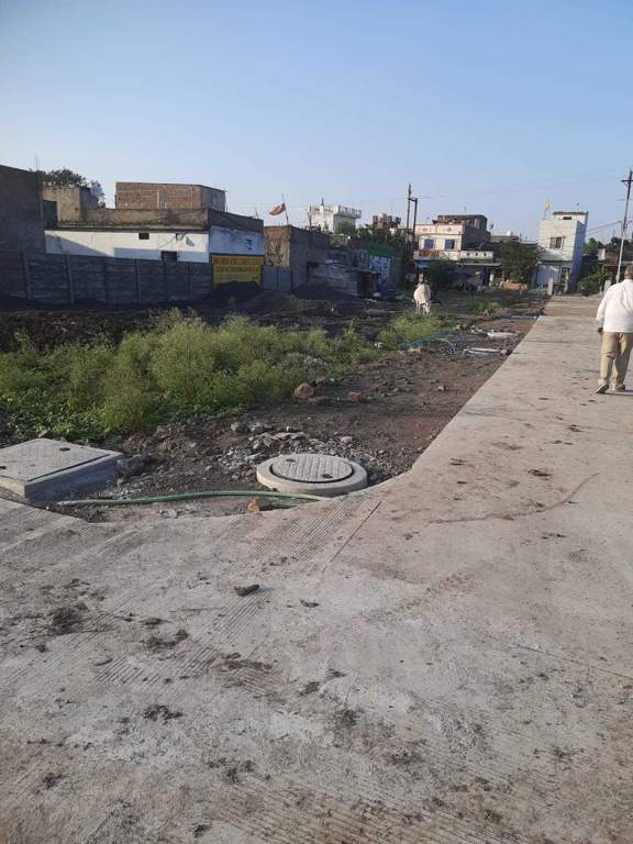  harshita vihar Plot