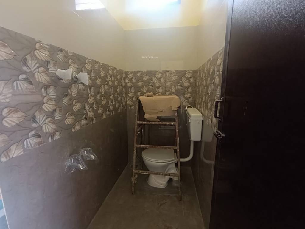  perumalpattu villa Bathroom