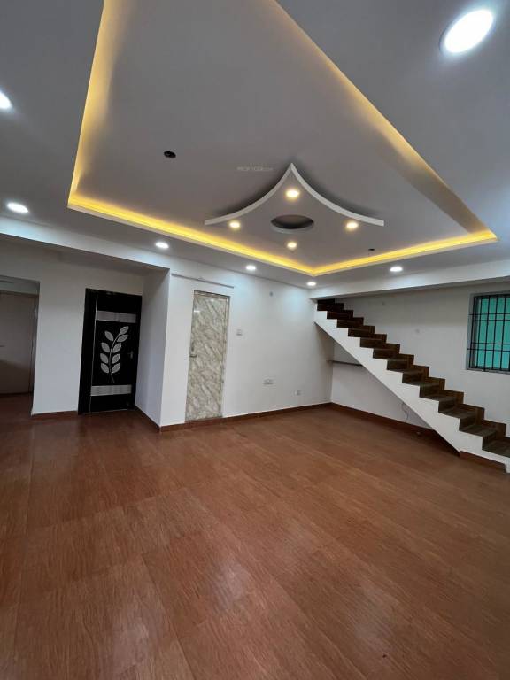  ss garden Living Area