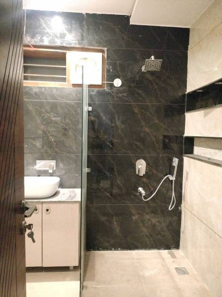  super-luxury-floor Bathroom
