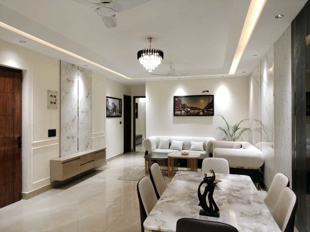  ultra luxury floors Dining Area
