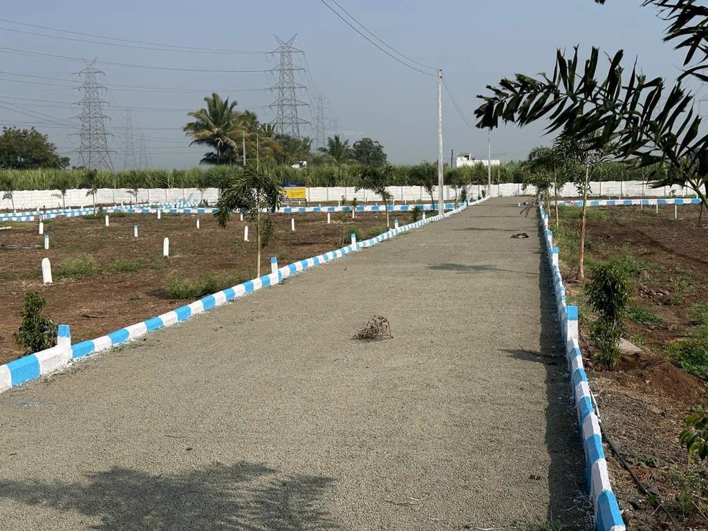  earth homes Internal Roads & Footpaths