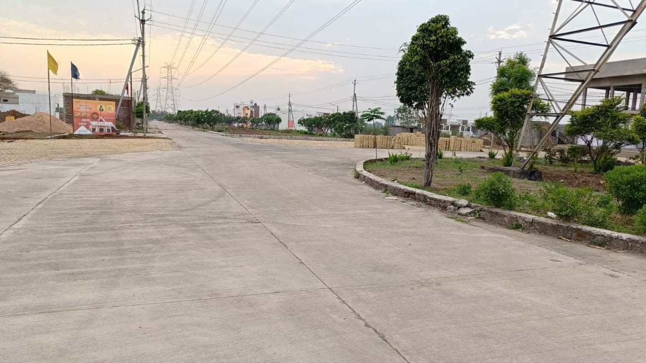  harshit harmony Plot