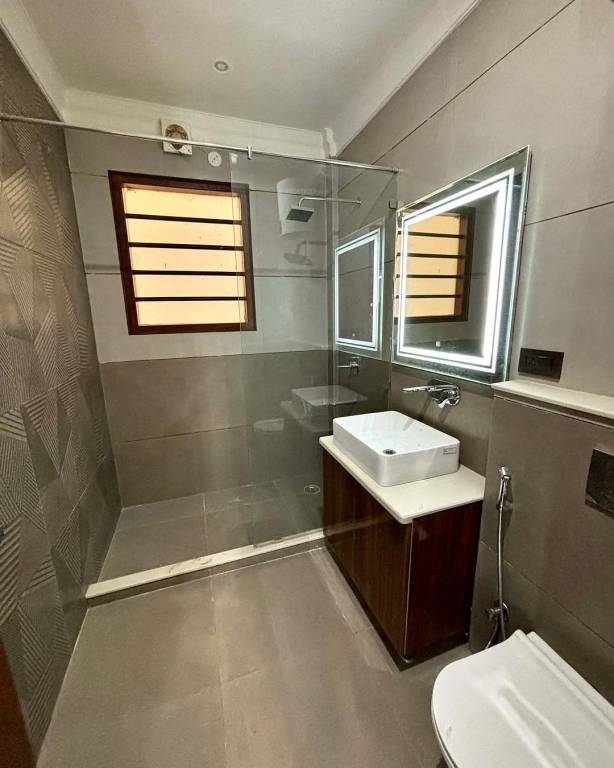  floors uttam nagar Bathroom