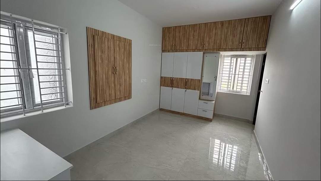  marutham srm avenue villa Bedroom