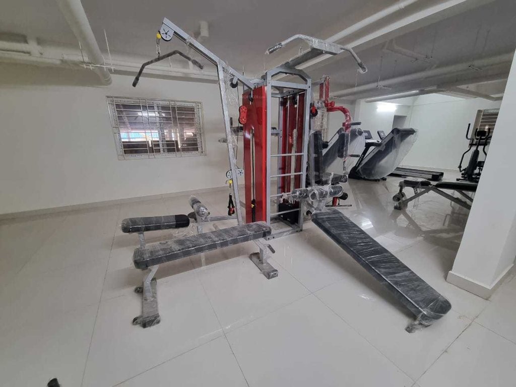  kanaka paradise Gymnasium