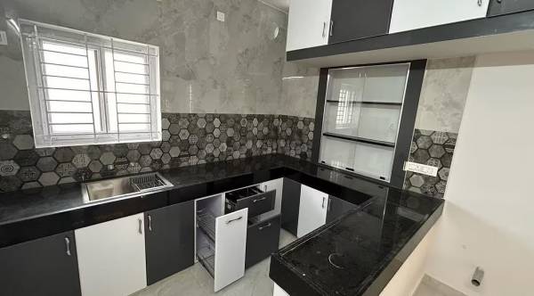  marutham-royal-park-villa Kitchen