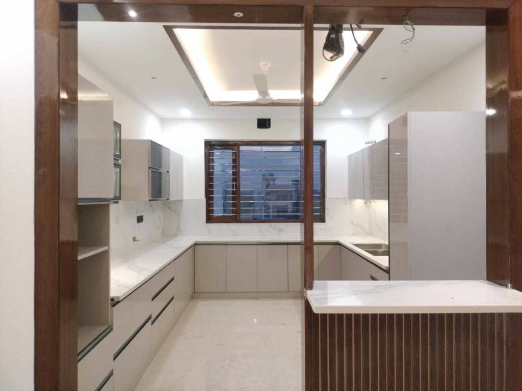  asterwood floor Kitchen