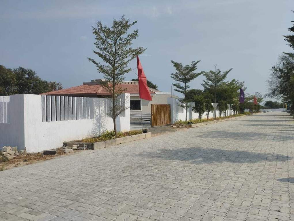  golden crest Internal Roads & Footpaths