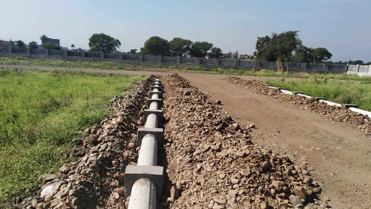 felicity colony Plot