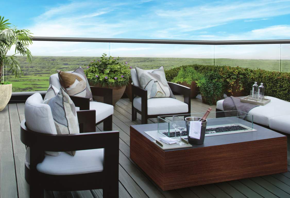  estate and club Balcony