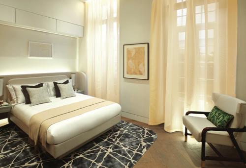  estate-and-club Bedroom