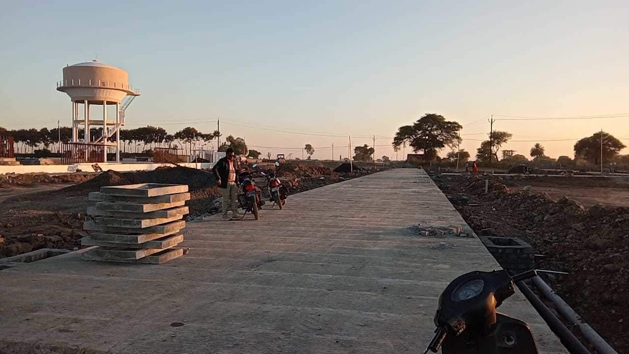 tirupati crystal b block Internal Roads & Footpaths