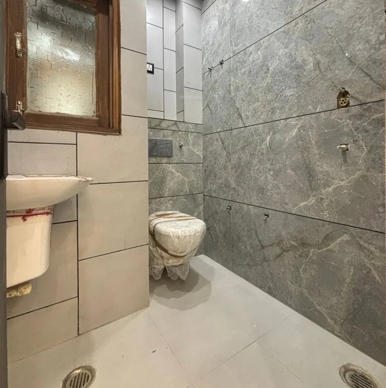  pnm affordable homes Bathroom