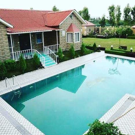  green beauty farm house Others