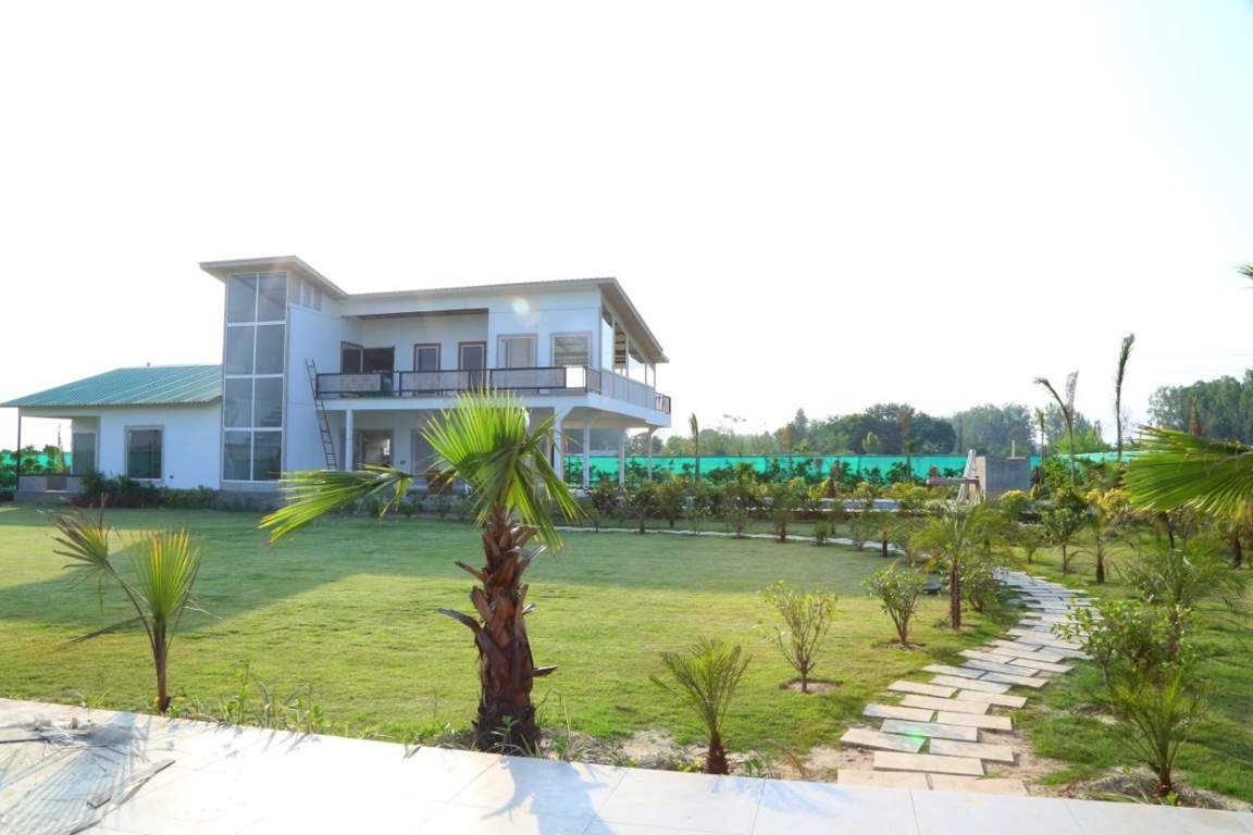  green beauty farm house Others