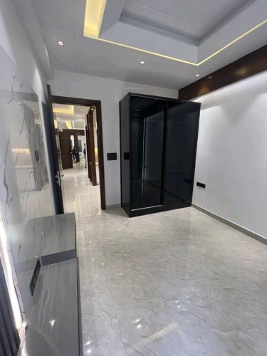 Bedroom homes-luxury-floors Bedroom