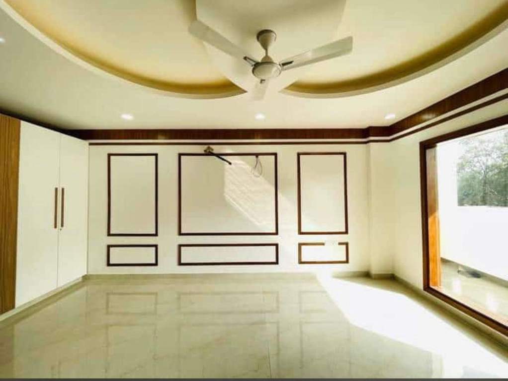  ultra luxury floors Living Area