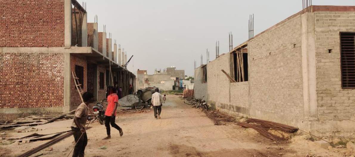 lotus green luxury villa Construction Status Apr 25