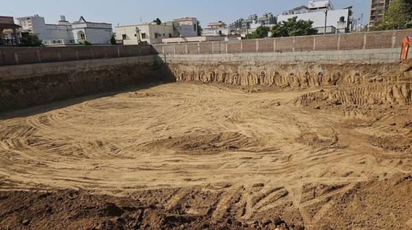 constructionStatus of Jay Visat Aatman