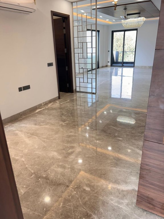  luxury floors Living Area