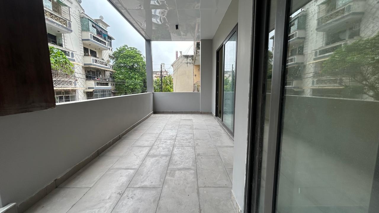  creative independent homz Lobby