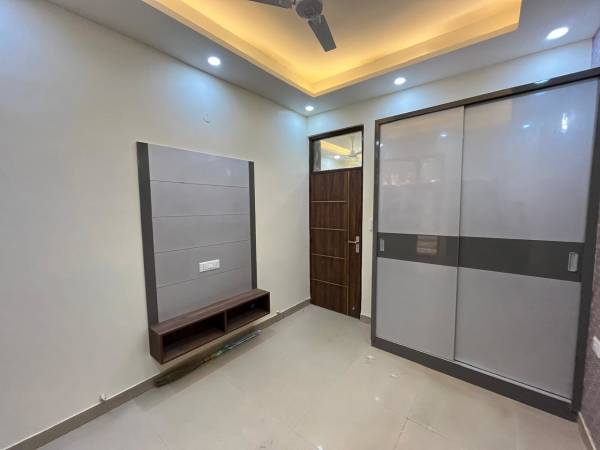  realty-grid-luxurious-home Bedroom