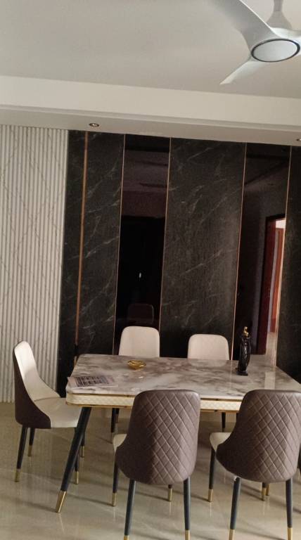  asterwood floor Dining Area