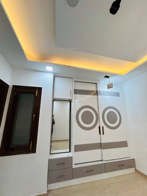 builders floors Bedroom