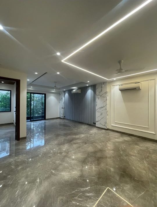  estate 16 Living Area