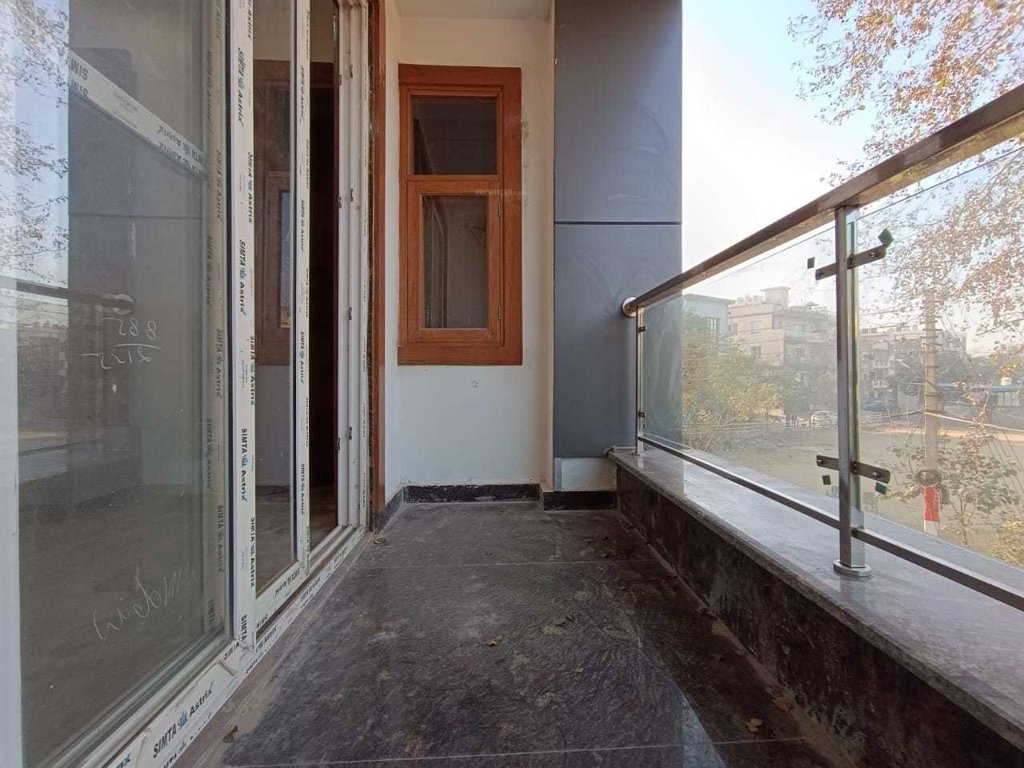 unique ultra luxurious home Balcony