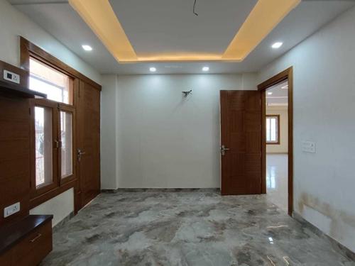 Bedroom unique-ultra-luxurious-home Bedroom