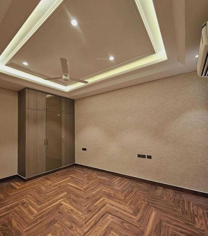  vohra estate 20 Bedroom