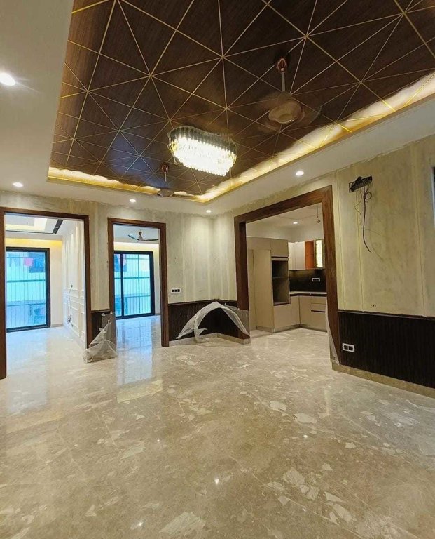  estate 18 Living Area