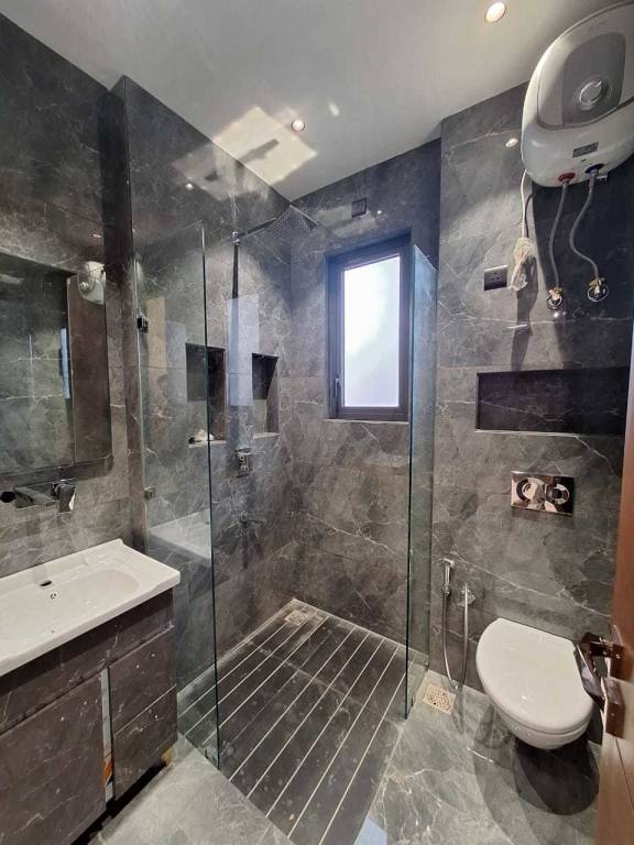  estate 15 Bathroom