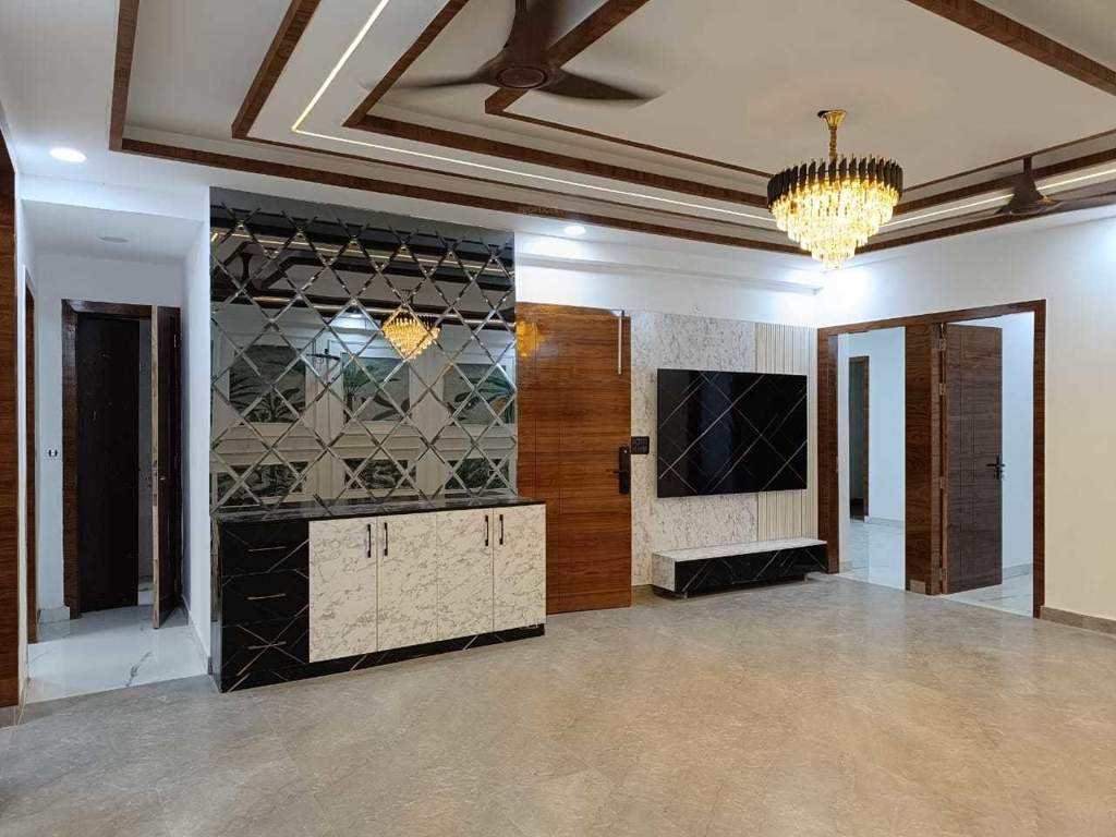  ultra luxurious home Living Area