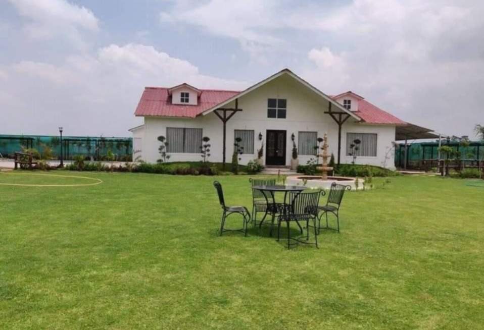  green beauty farm house Others