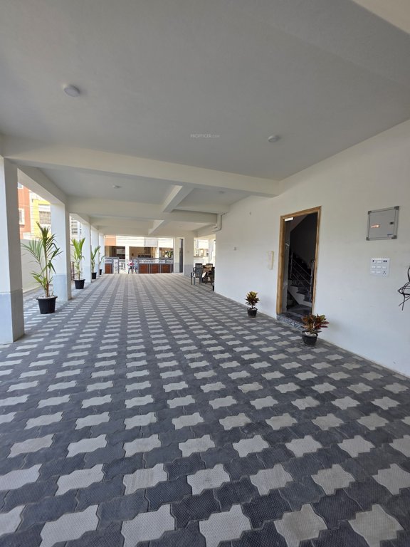  murugan enclave Car Parking